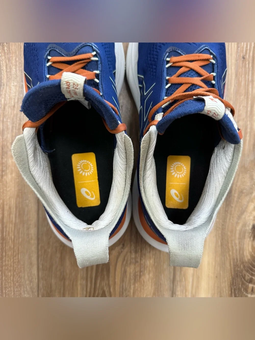 Asics Gel-Nimbus 25 Running Shoes 1011B739 Navy Orange White, Men’s 8.5